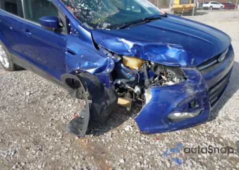 2013 Ford Escape Se z USA, uszkodzony, nr VIN 1FMCU0GXXDUB65424